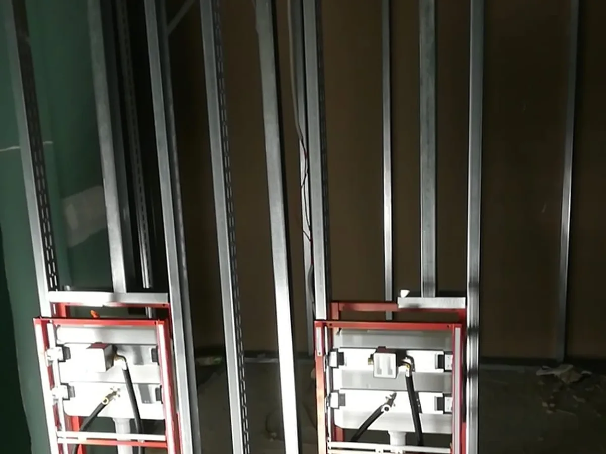 Łazienki, armatura i baterie